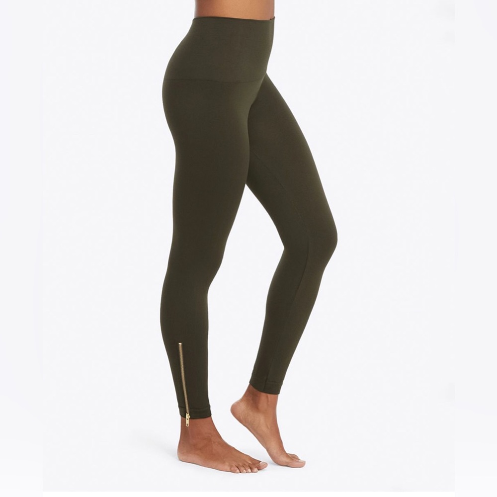 SPANX® | Look At Me Now Seamless Side-Zip Leggings NWOT. OLIVE